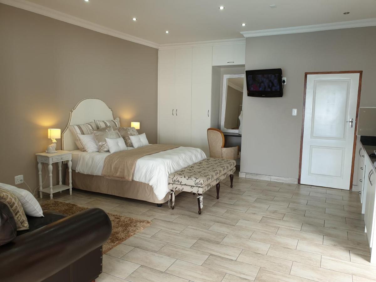 Pongola Road Self Catering Accommodation Uitenhage Экстерьер фото
