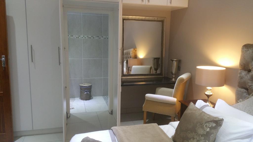 Pongola Road Self Catering Accommodation Uitenhage Экстерьер фото